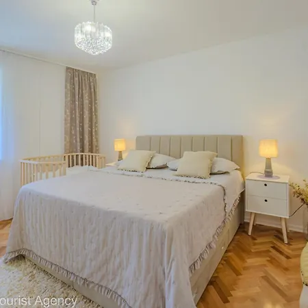 Dubravka Apartman *
