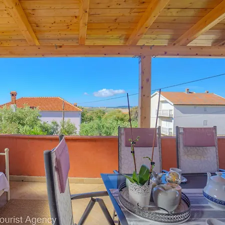 Dubravka Apartman Povljana